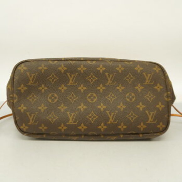 Louis Vuitton Monogram Neverfull MM Tote Bag - Picture 3 of 15